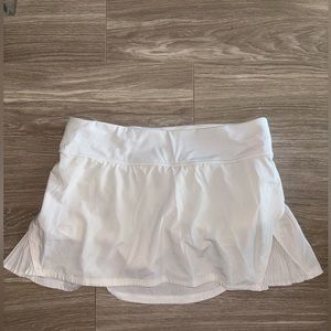 White lululemon tennis skirt